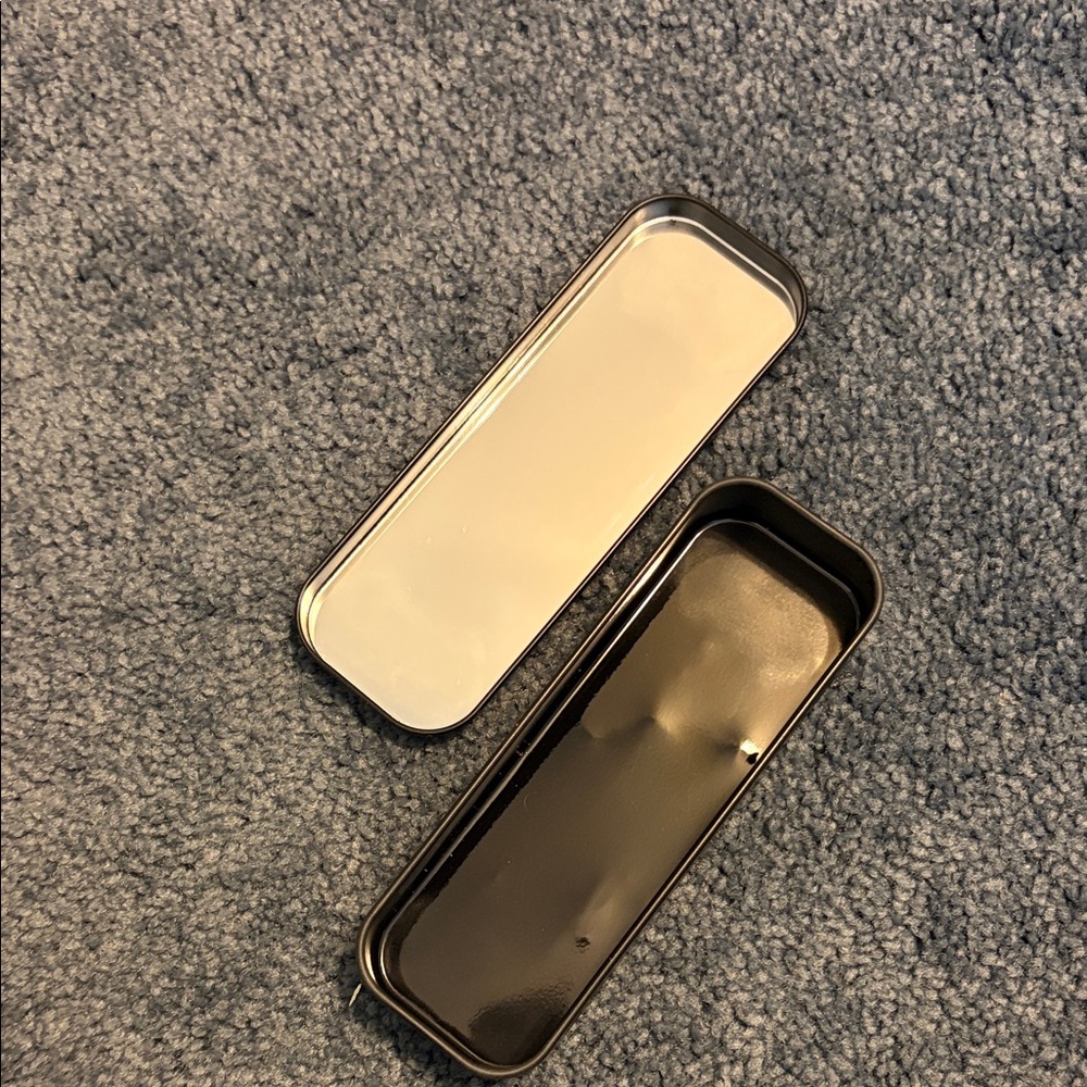 NUDESTIX Compact Black Storage Case - Picture 2 of 3